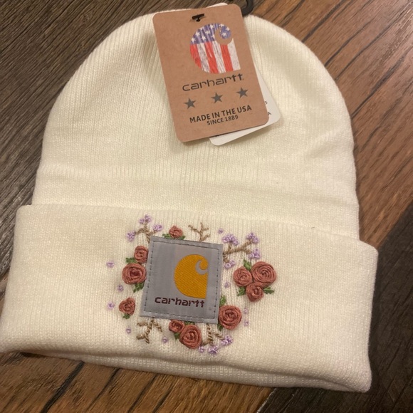 🎀Hand Embroidered Carhartt Hat/Toboggans🎀 - Picture 3 of 8